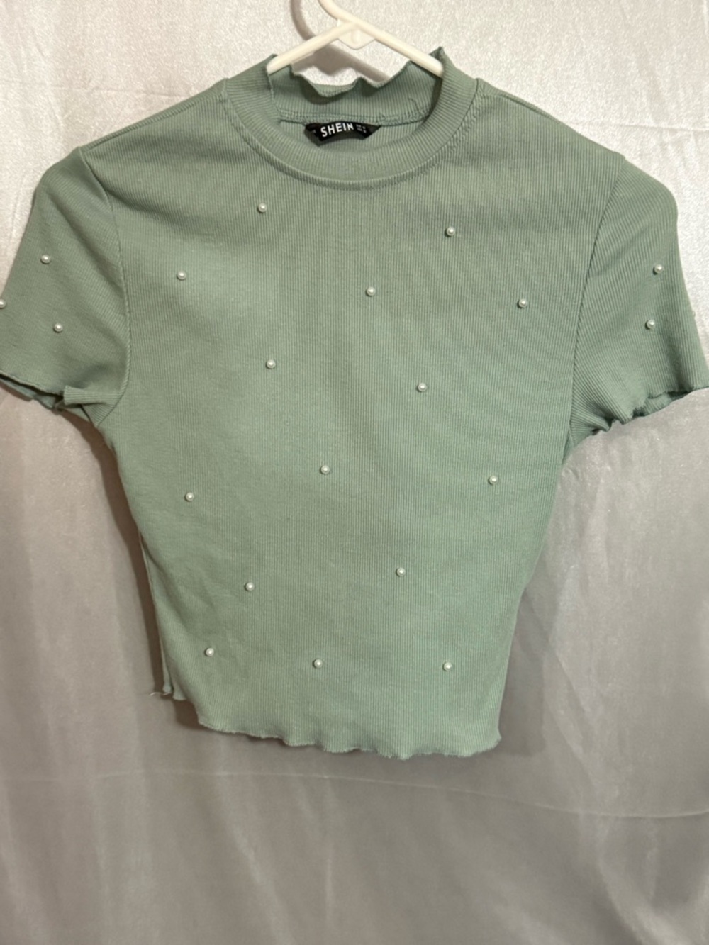 SHEIN Mint Green Pearl-Studded Ribbed Short Sleeve Tee